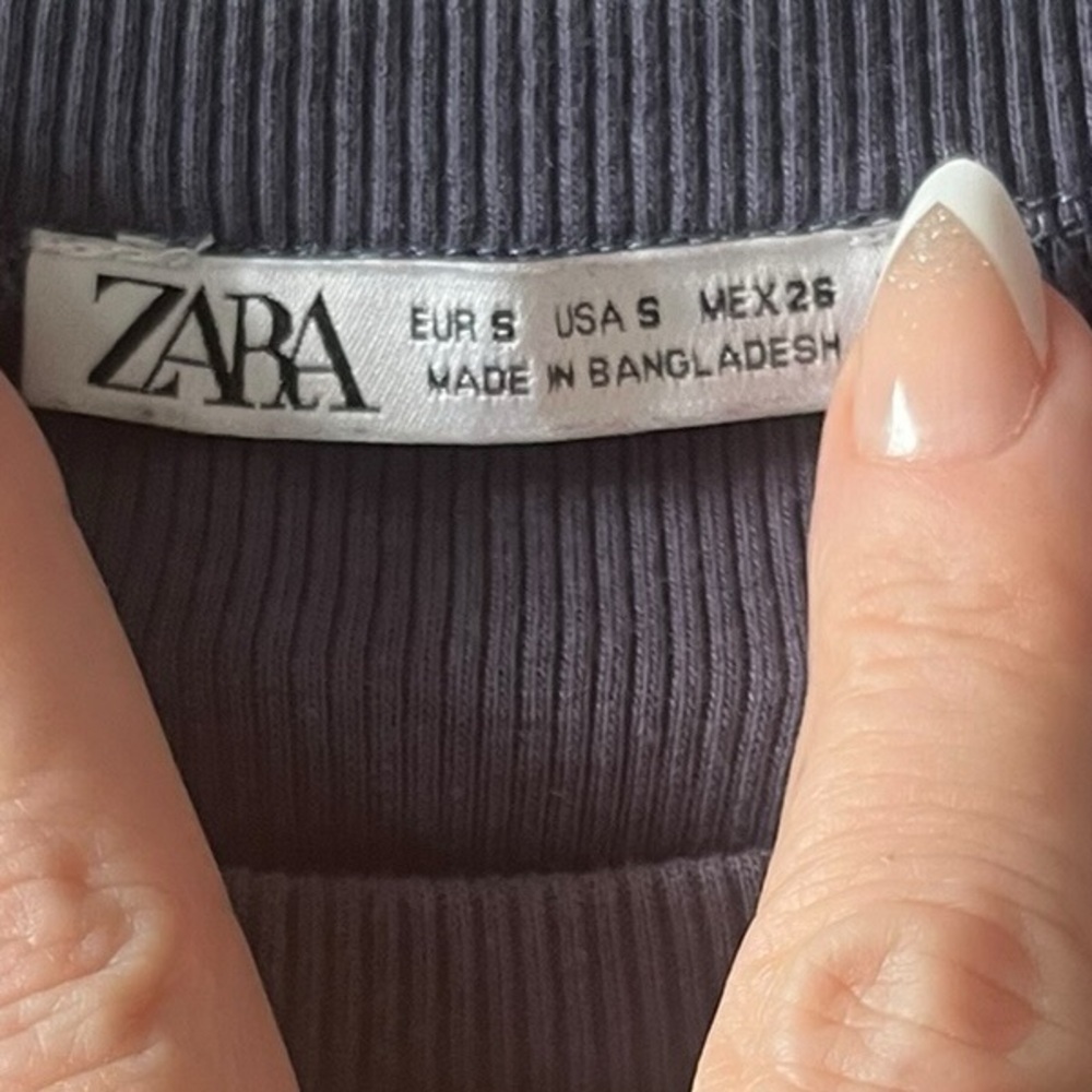 Zara Elegant Sleeveless Midi Dress in Purple-Small (can fit medium, runs big) - Picture 2 of 6
